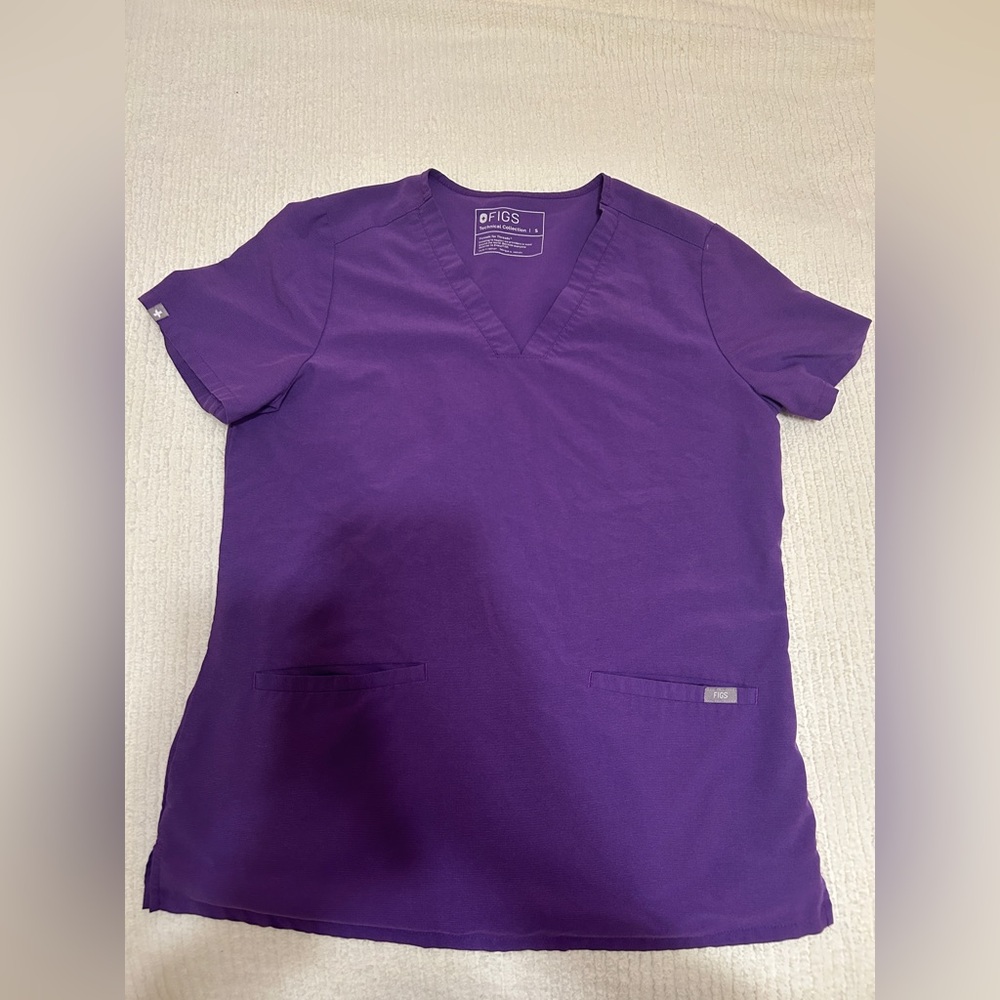 Figs Deep Purple Scrub Top